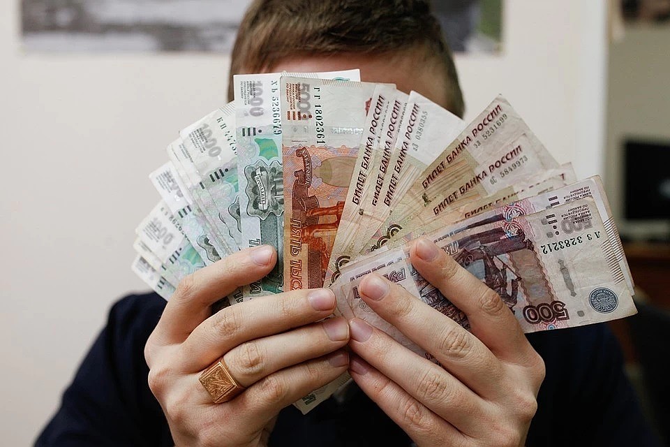 Накопления россиян позволят прожить без дополнительных доходов не более 63 дней