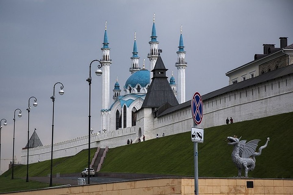 Соответствующее поставлено уже подписано в Испоколоме города.