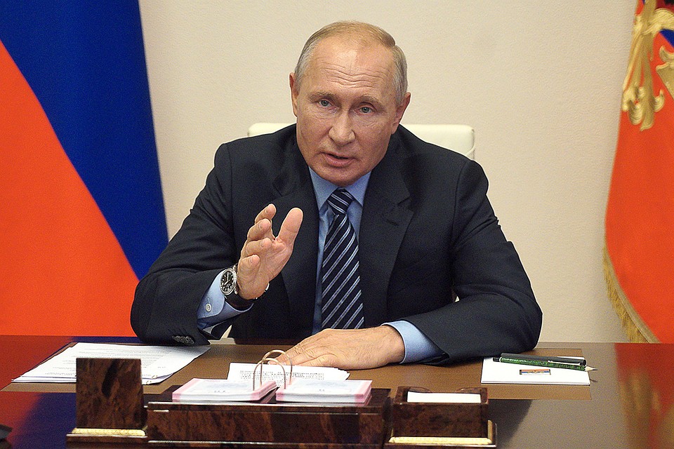 Владимир Путин призвал правительство страны совместно с Агентством стратегических инициатив (АСИ), регионами, рабочей группой Госсовета и общественниками поддержать национальную социальную инициативу. Фото: Алексей Дружинин/ТАСС