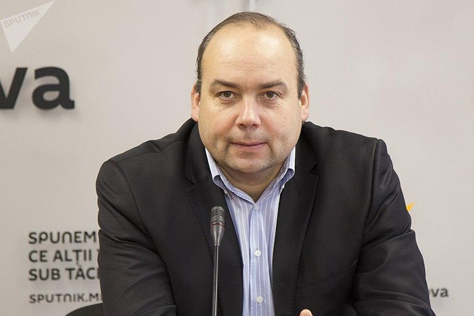 Политолог Корнелиу Чуря