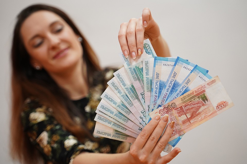 Минтруд предлагает восстановить справедливость. А именно - вернуть на счета граждан тот инвестиционный доход, который они потеряли из-за действий недобросовестных агентов.