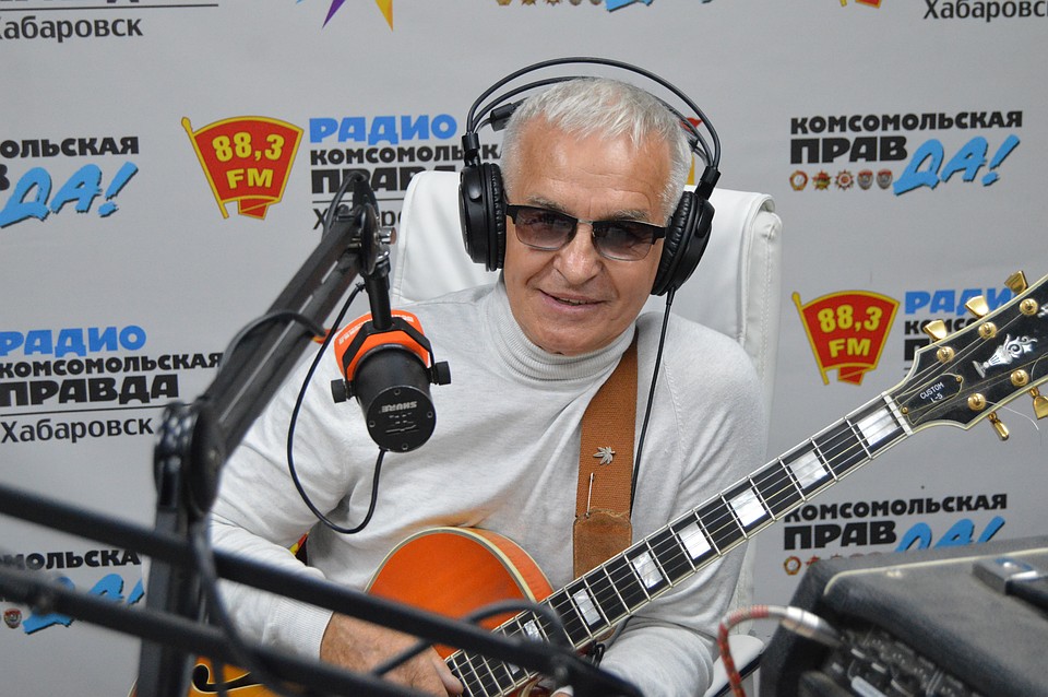 Александр Ковалев, автор и исполнитель