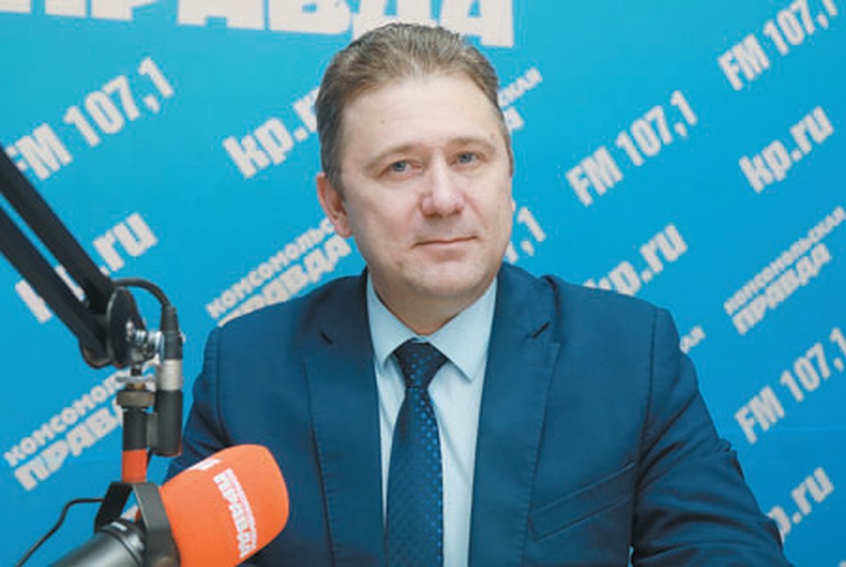 107,1 FM