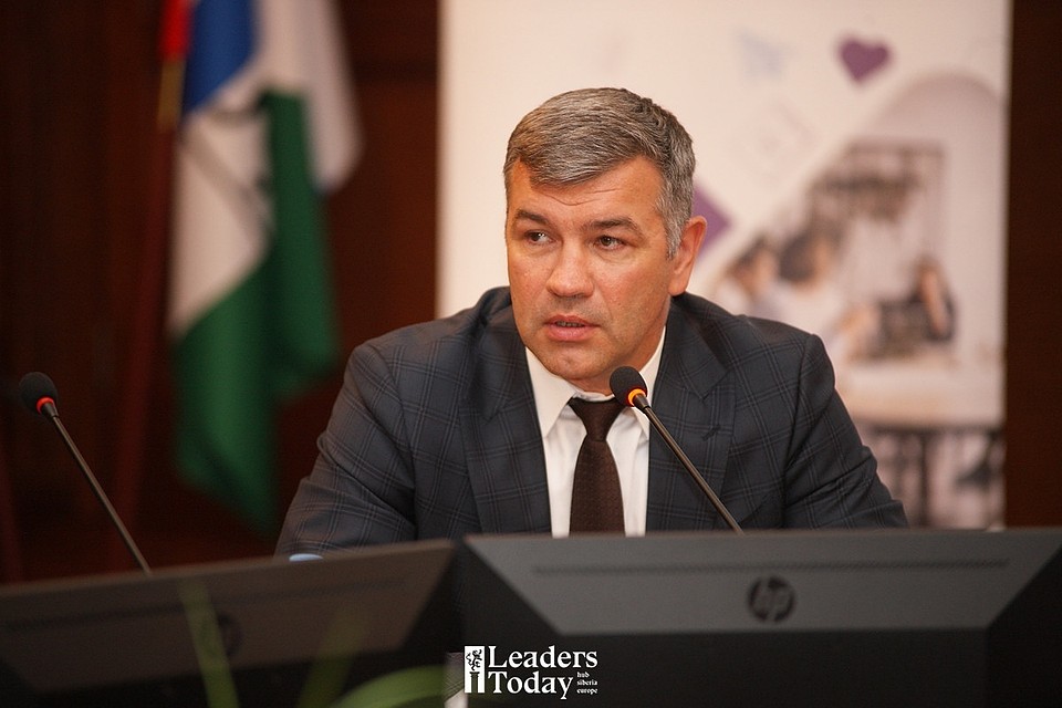 Старт программе 1 октября дал министр промышленности, торговли и развития предпринимательства Новосибирской области Андрей Гончаров.Фото: vk.com/minpromtorgnso