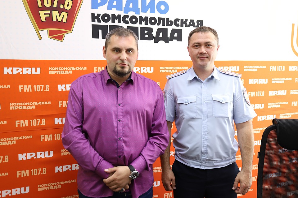 Мельников Александр, начальник 1 отдела Управления ГИБДД МВД по Удмуртии и Марат Чемалтынов, главный инженер Службы благоустройства и дорожного хозяйства Ижевска