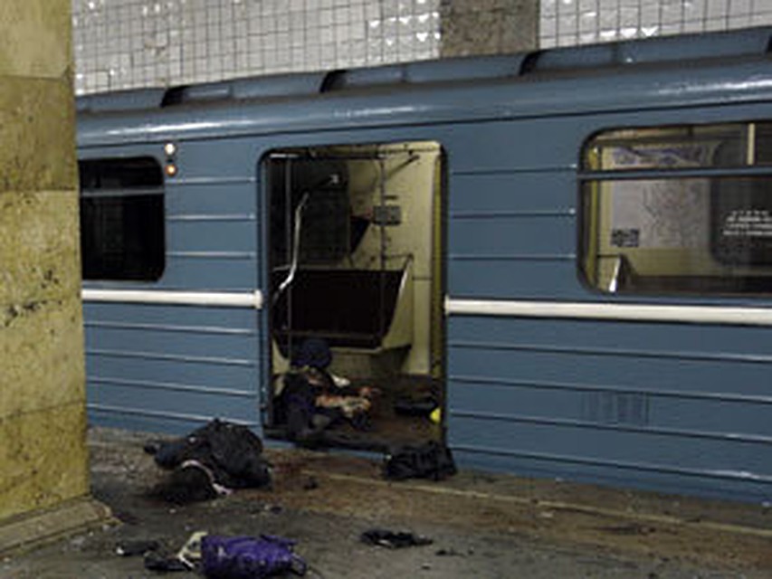 Террористок сопровождали две женщины, их объявили в розыск