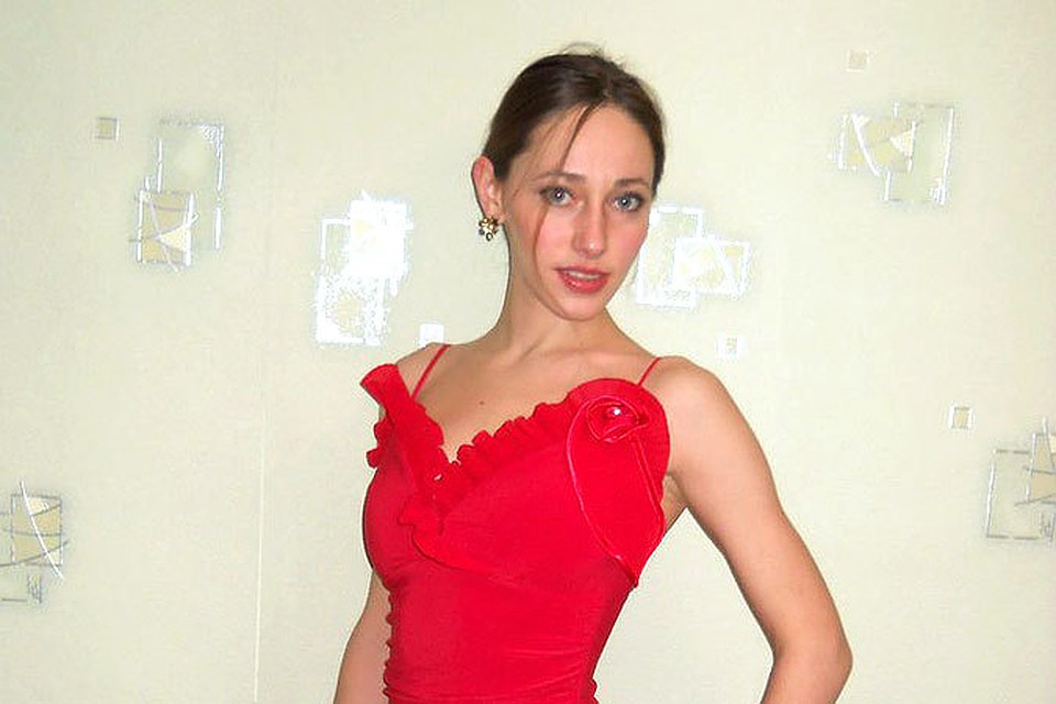 Ольга надела ярко-красное платье, ушла и не вернулась...