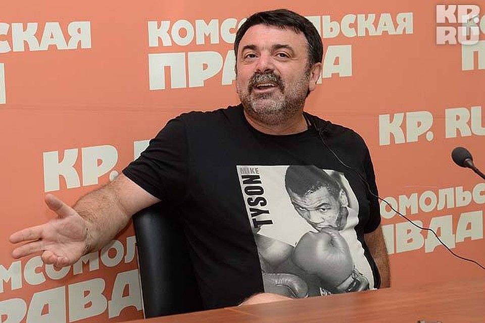 Михаил Плотников: "Готовить - тяжелый физический труд".