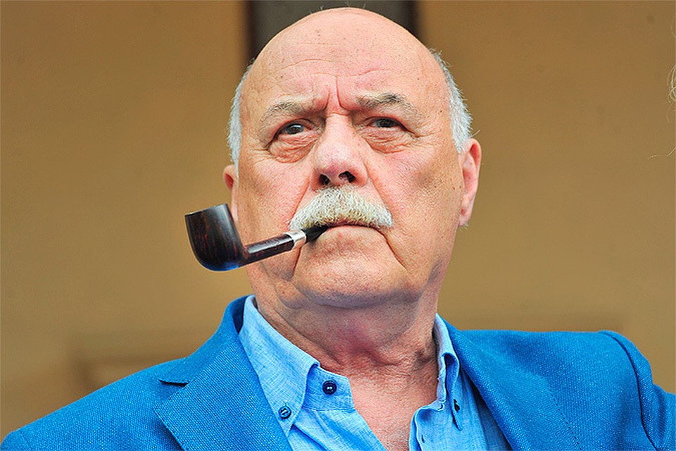 Свою солидарность с коллегой выразил и Станислав Говорухин.