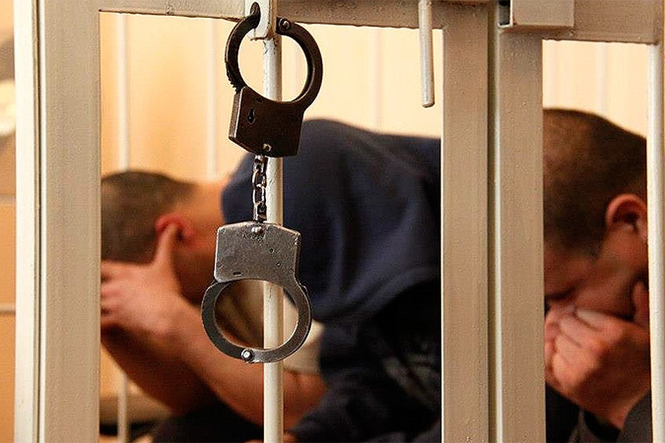 В ночь на четверг правоохранительные органы провели широкомасштабную операцию, в ходе которой были задержаны десять подозреваемых в разбойных нападениях и убийствах водителей