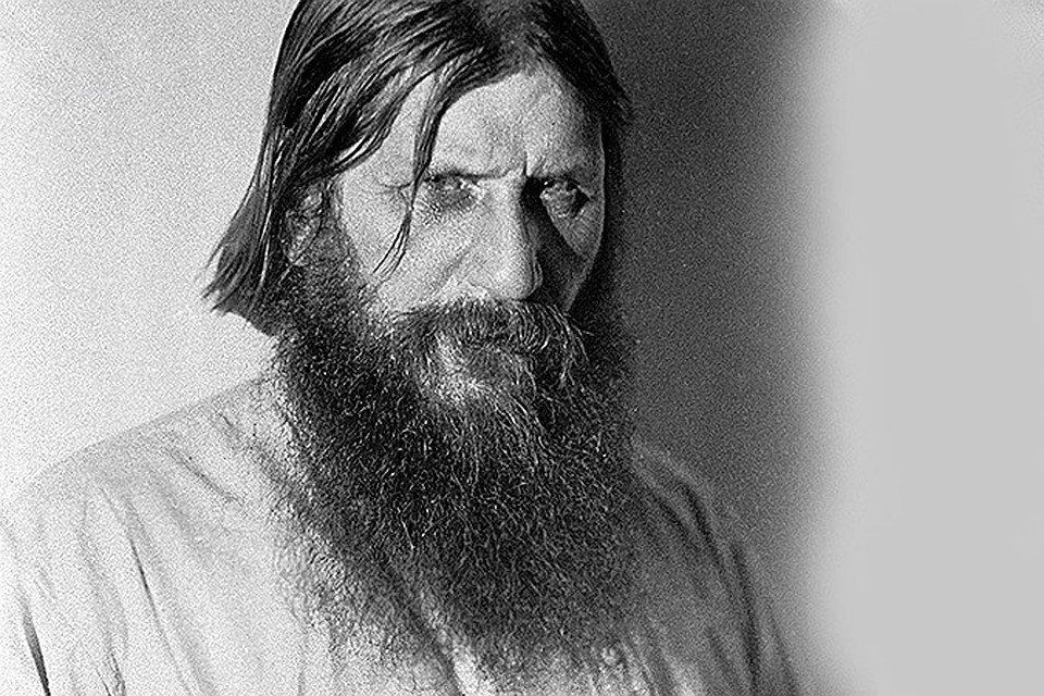 Принято считать, что этот человек имел большое влияние на последнего императора Николая II и императрицу Александру Федоровну.