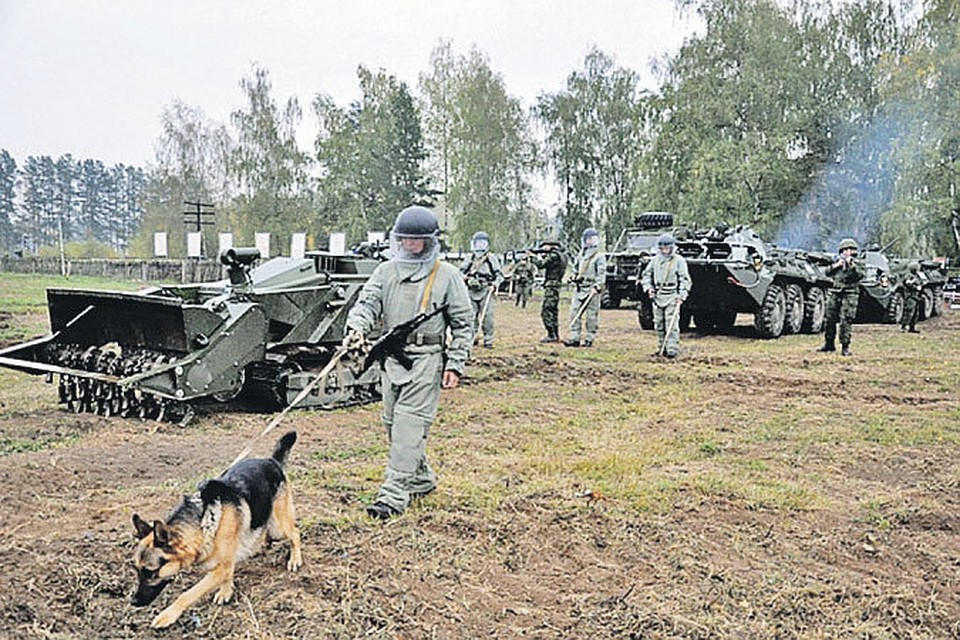 На полигоне Инженерных войск показали боевую работу робота-сапера («Уран-6»). Фото: Минобороны России