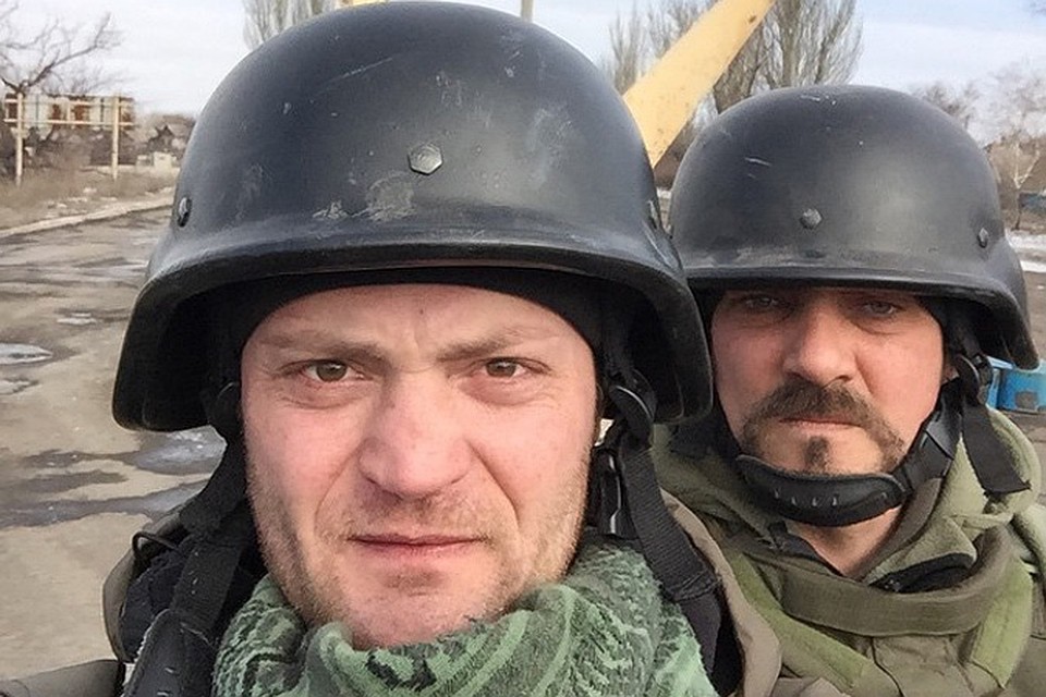 В июне, Александра Коца и Дмитрия Стешина, как и десяток российских коллег, внесли в розыскные списки СБУ