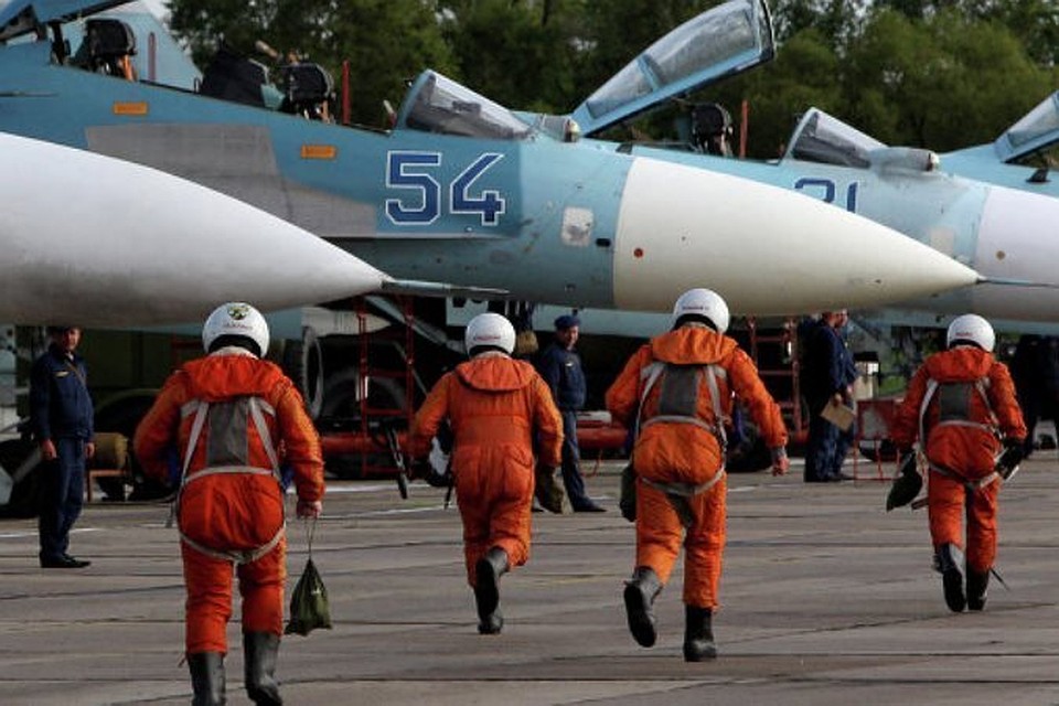 Россия отправила свою боевую авиацию в Сирию