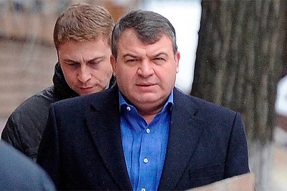 Сердюков назначен индустриальным директором по авиапрому в «Ростехе».