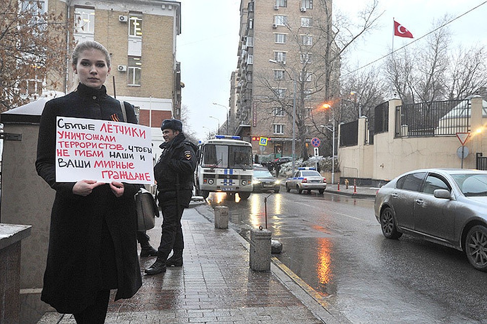 Наш колумнист - ректор СПбГУП рассуждает, почему в нашей стране нет антитурецкой истерии.