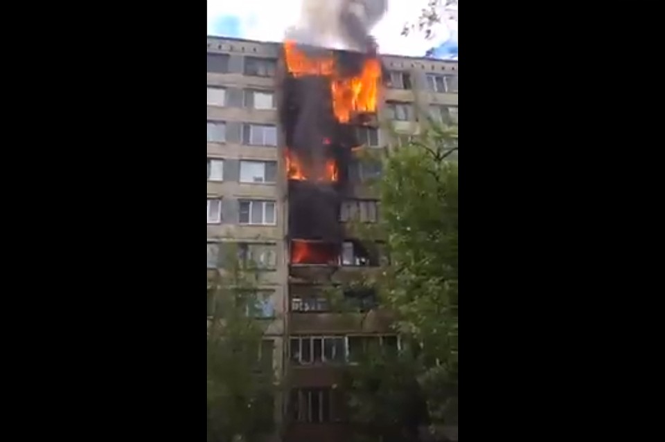 ФОТО: кадр из видео очевидца, группа "ДТП и ЧП Санкт-Петербург" в ВКонтакте