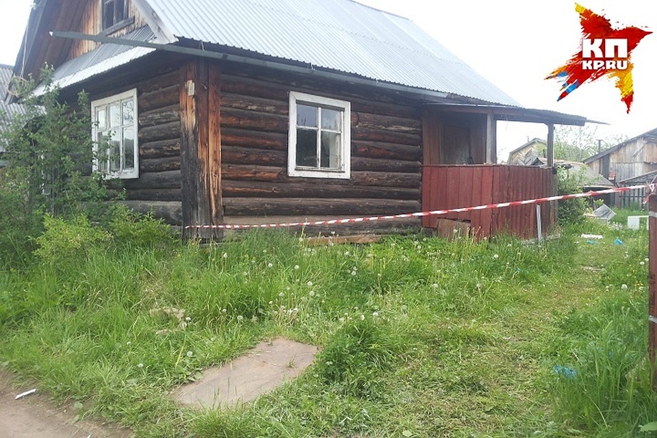 Этот дом семья купила не так давно и только обживали его.