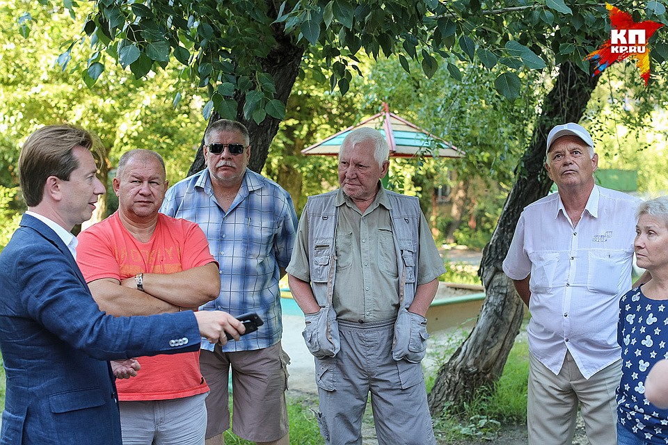 Жильцы так обрадовались ремонту, но ремонта хорошего не получилось...