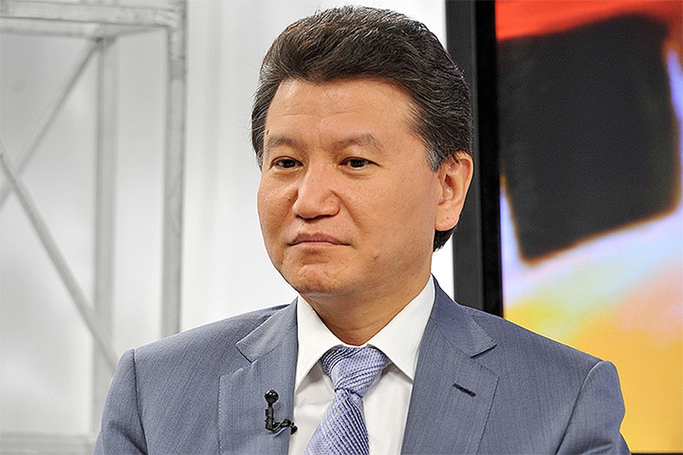 Кирсан Илюмжинов в письме обратился к президенту Обаме с просьбой о предоставлении гражданства США