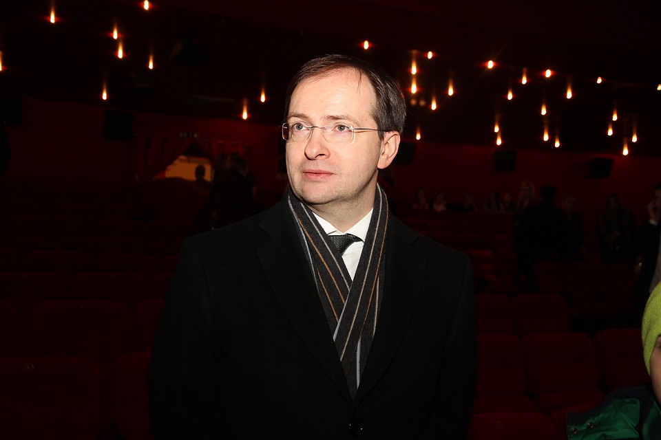 Владимир Мединский назвал «мразями кончеными» людей, ведущих дискуссию о подвиге панфиловцев.
