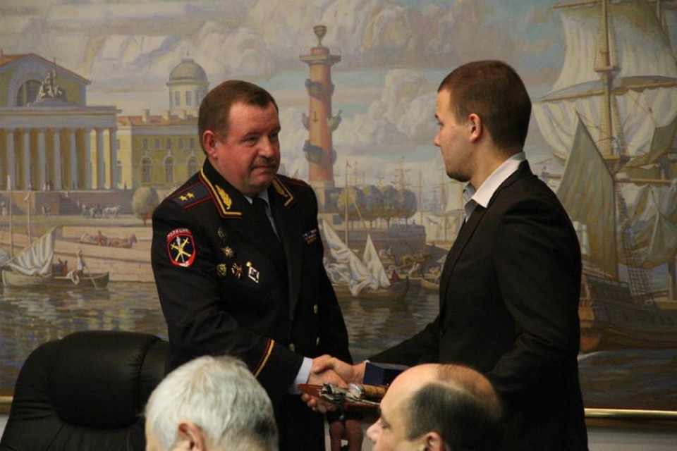 Сергей Крылов станет сотрудником полиции Фото: ГУ МВД России по Петербургу и Ленобласти