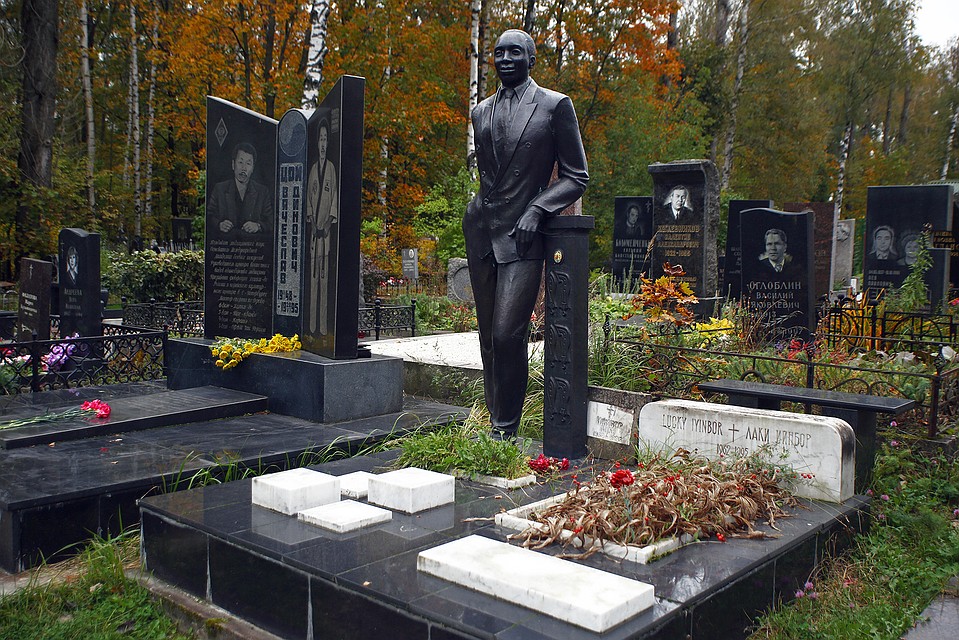 Уроженец Нигерии Лаки Йинбор, приехавший в Ленинград учиться, в бандитском Петербурге был известен как хозяин клуба «Доменикос» Фото: Олег КУЗЕНКОВ