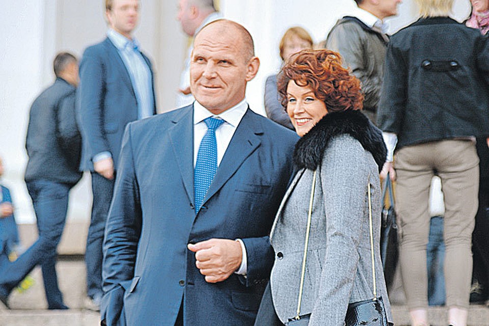 Супруга Сан Саныча Ольга наверняка поддержит кандидатуру мужа.