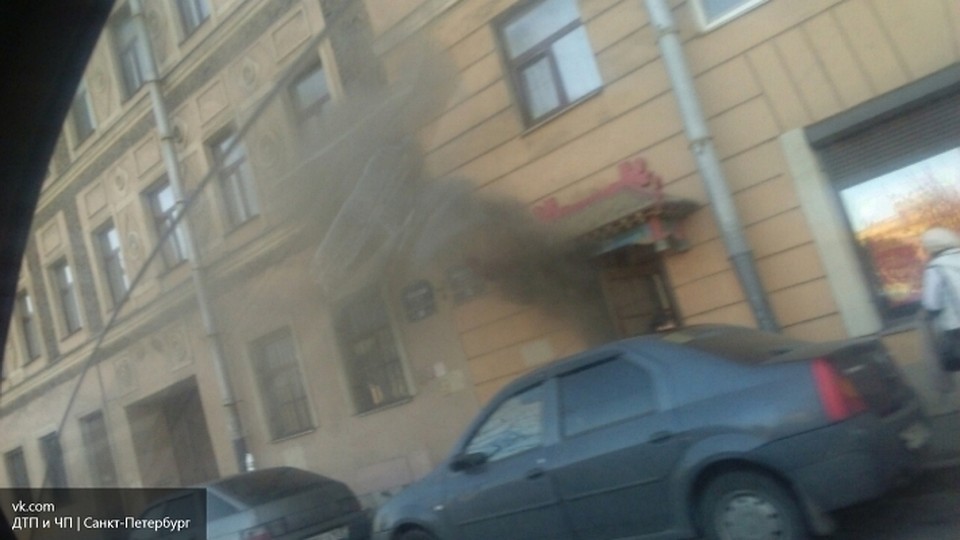 Пострадавших в результате пожара нет. Фото: Алексей Кошкин "ДТП и ЧП Санкт-Петербург".