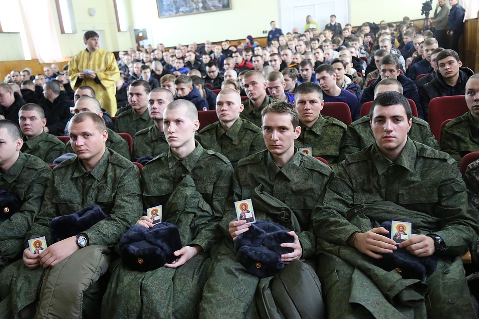 Этих ребят всегда ждут дома