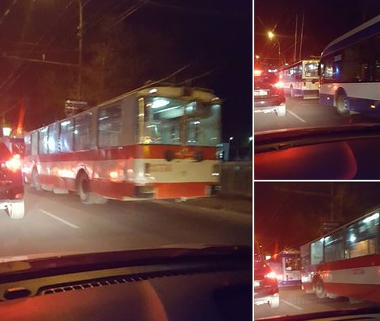 Фото: facebook/Олександр Дементьев/"Город без маршруток! Водители помогают пешеходам".