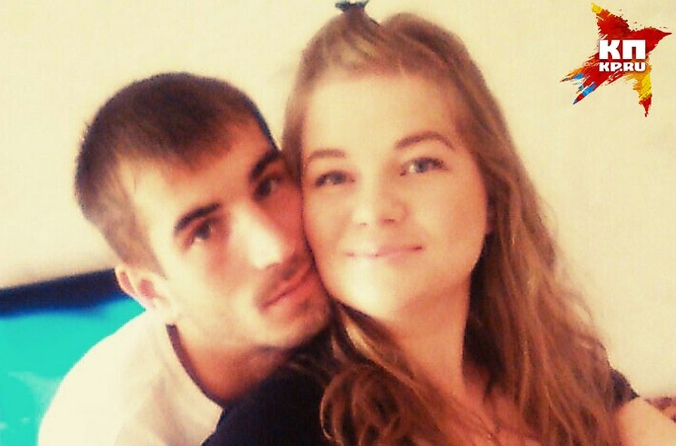 В Новом 2017 году в Иркутске первым родился мальчик. На фото счастливые родители - Ольга и Григорий