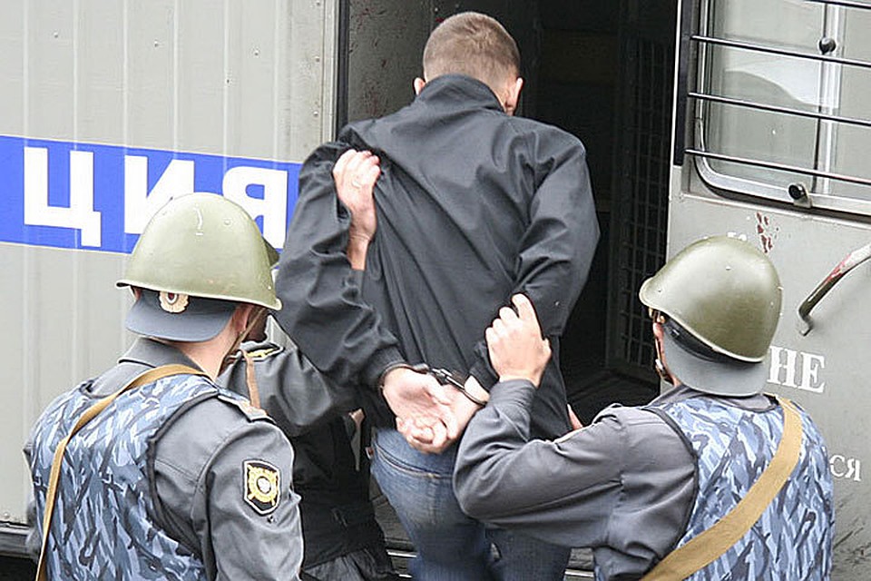 Мужчину задержали за угон, а оказалось, что он еще и украл деньги у матери.