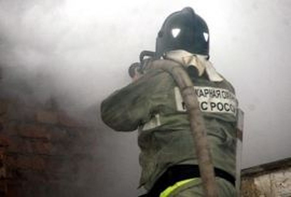 В селе Халясавей выясняют причину пожара, уничтожившего баню 89.mchs.gov.ru