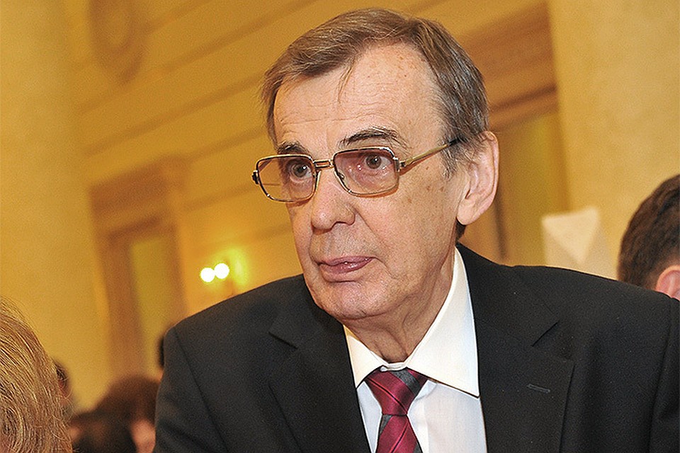 Актер Георгий Тараторкин