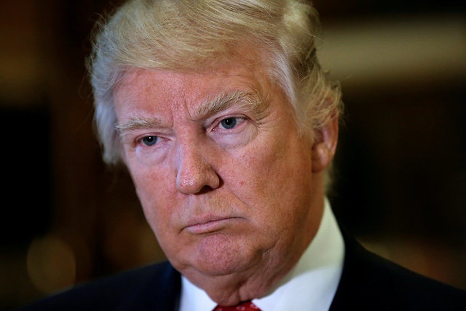 Президент США Дональд Трамп объявил, что перепишет свой указ о беженцах