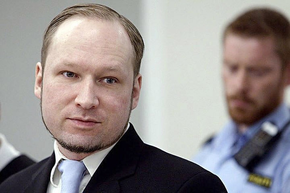 Норвегия выиграла в суде дело против террориста Андерса Брейвика.