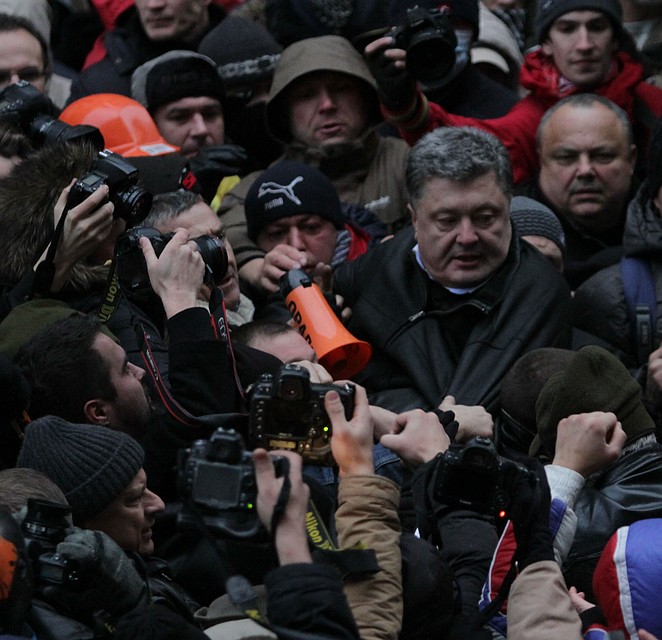 Крымчане так и не пустили Порошенко к парламенту. Фото: из архива "КП"