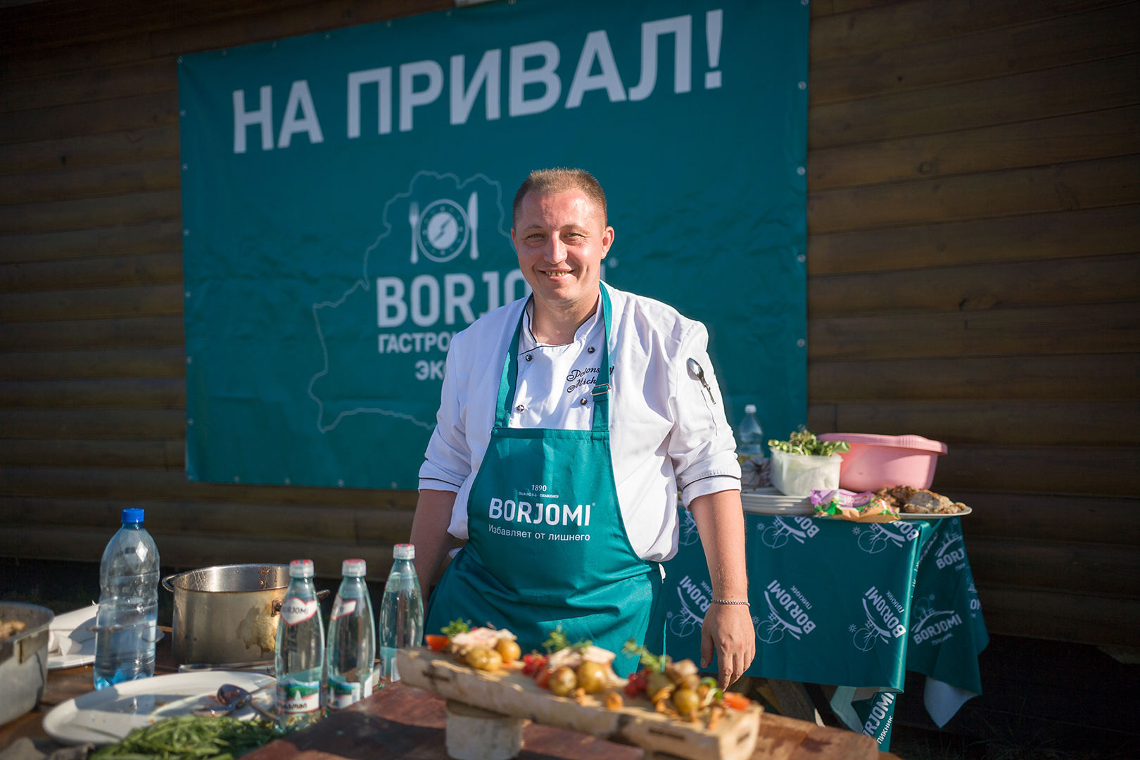 Шеф-повар «Сціплы буржуа» Михаил Полонский. Фото: Антон МОТОЛЬКО 