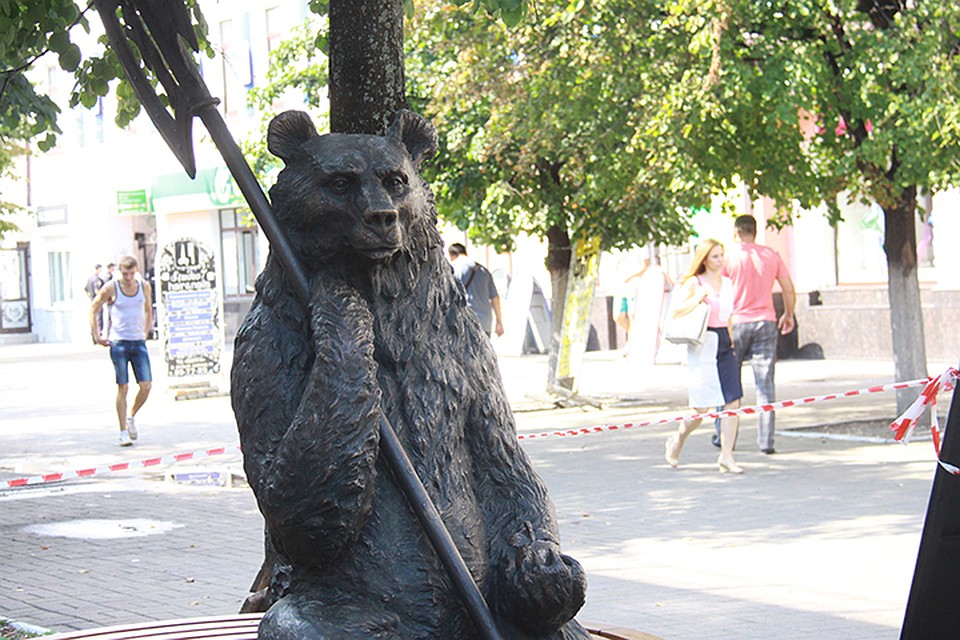 Славный мишка, только, кажется, немножко понурый. Фото: Елена ВАХРУШЕВА