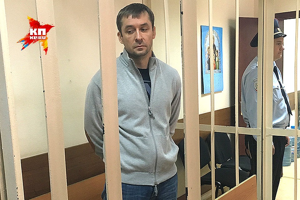 Дмитрий Захарченко в помещении суда. Фото: Павел КЛОКОВ