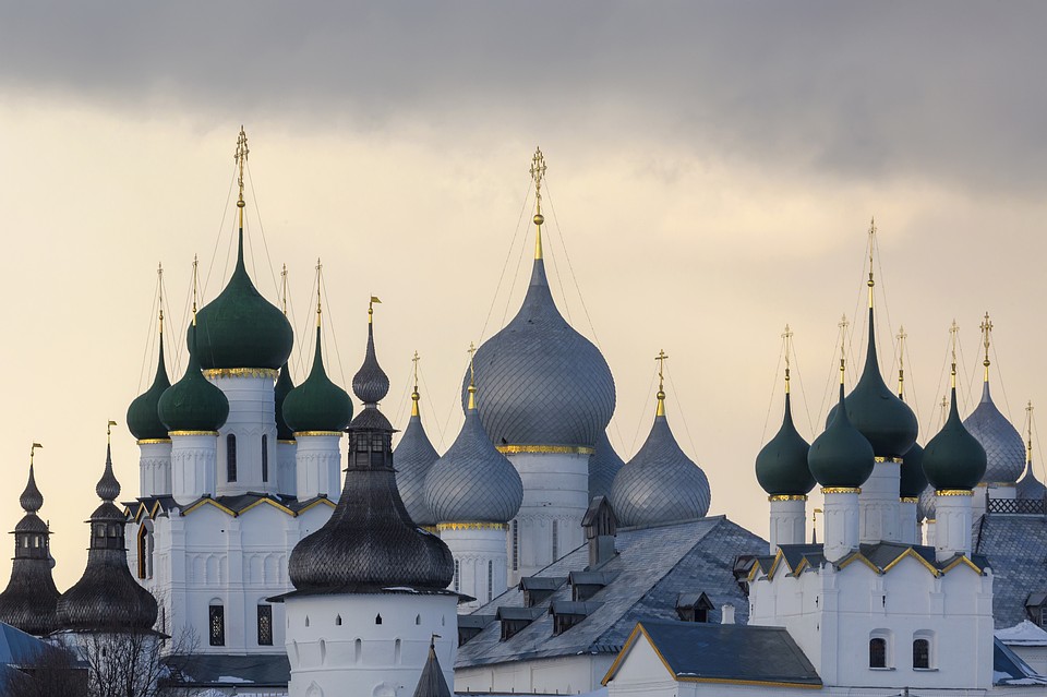 Ростовский кремль все знают "в лицо" благодаря фильму "Иван Васильевич меняет профессию".Фото: Nickolay Vinokurov/Shutterstock.com, предоставлено Туту.ру