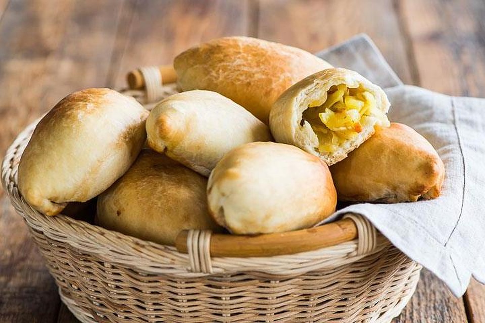 Пирожки из картошки готовятся очень быстро