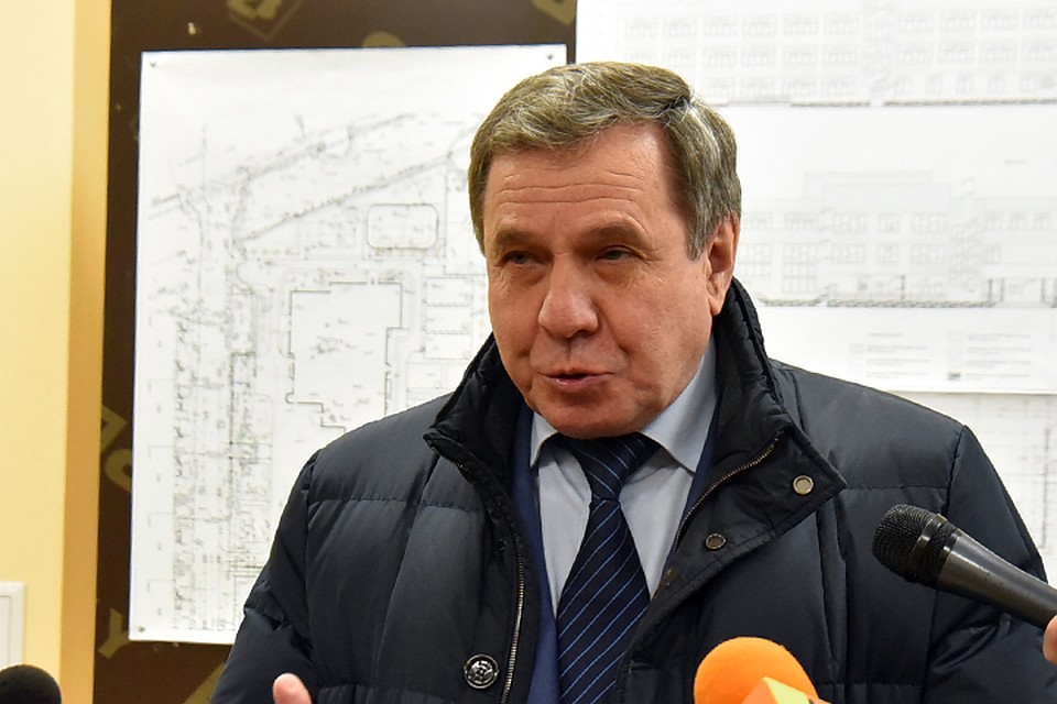 Губернатор Новосибирской области Владимир Городецкий побывал на стройке. Фото: пресс-служба губернатора и правительства Новосибирской области