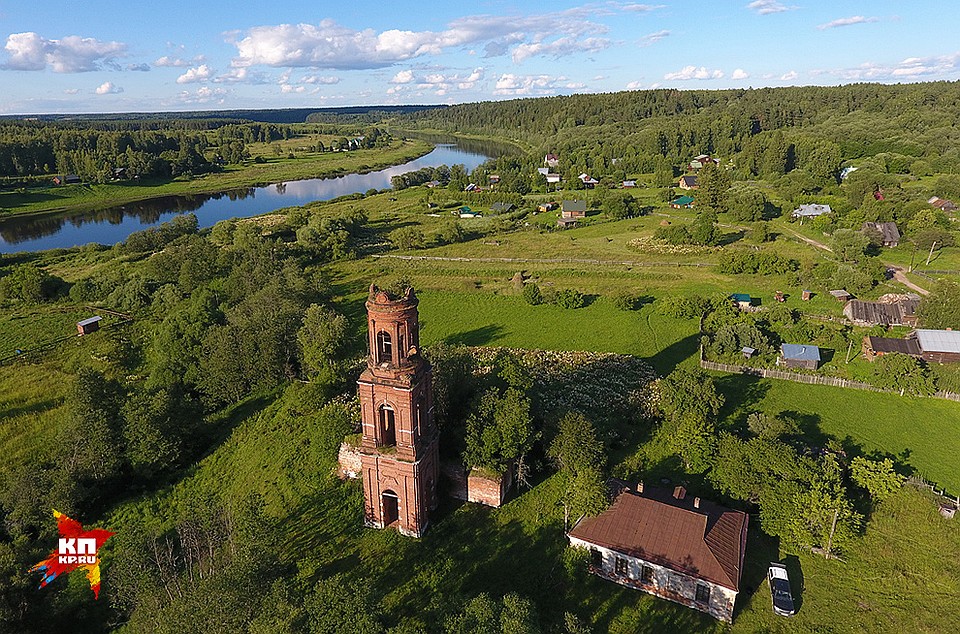 Заброшенный храм в Дегунино. Фото: Виктор ГУСЕЙНОВ