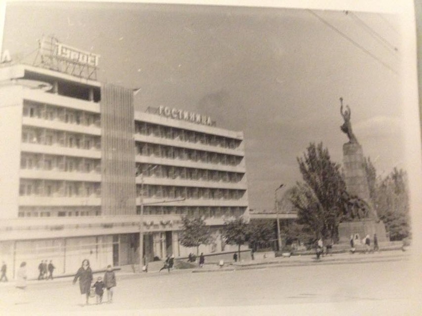 Фото из архива Олега Горшкова и Галины Бутучел-Килару.