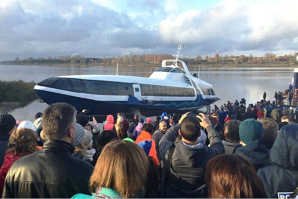 Морское судно на подводных крыльях «Комета». Фото: пресс-служба правительства Ярославской области.