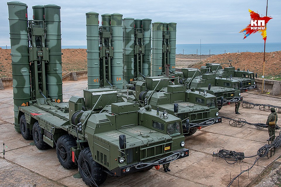 Зенитная ракетная система С-400 на боевом дежурстве. Фото: Анна САДОВНИКОВА