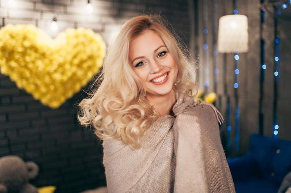 Катя с сайта знакомств была неотразима
