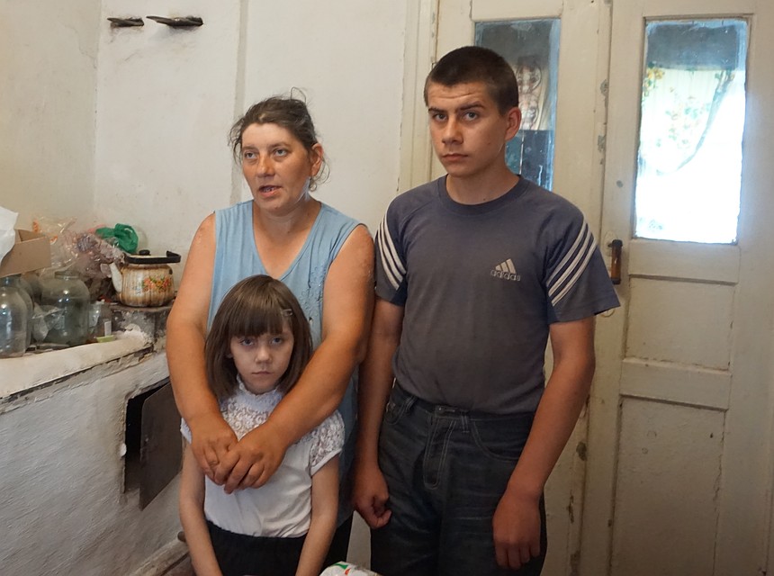 Детство у них отняли. Фото: Юлия АНДРИЕНКО